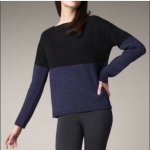Vince Women's Sweater - Black and Navy